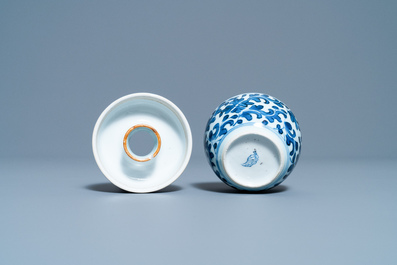 A Chinese blue and white two-piece brush washer, Kangxi