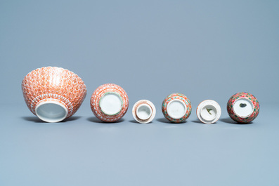 Six Chinese Thai market Bencharong jars and a bowl, 19th C.