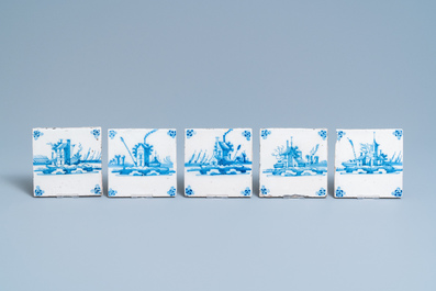 Veertig blauw-witte Delftse tegels met landschappen, 18e eeuw