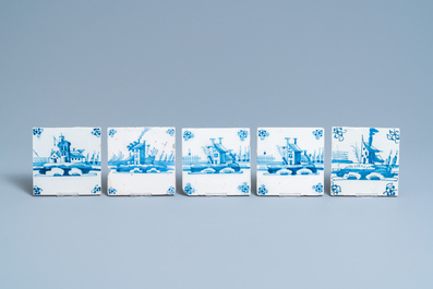 Veertig blauw-witte Delftse tegels met landschappen, 18e eeuw
