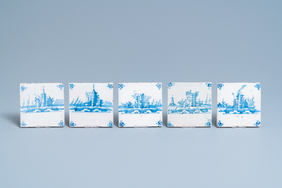 Veertig blauw-witte Delftse tegels met landschappen, 18e eeuw