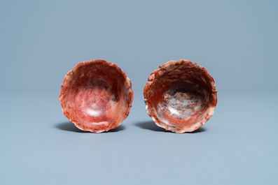 A pair of Chinese Shoushan soapstone gilt-decorated engraved cups and saucers, Kangxi