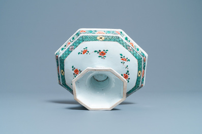 A Chinese octagonal famille verte tazza, Kangxi