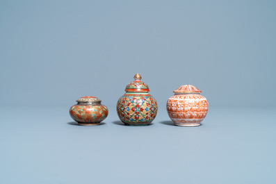 Six Chinese Thai market Bencharong jars and a bowl, 19th C.