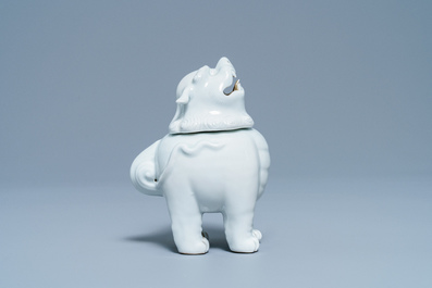 A Chinese Dehua blanc de Chine 'luduan' censer, 19th C.