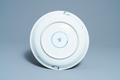 A Chinese blue and white dish with floral design, Kangxi