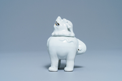 A Chinese Dehua blanc de Chine 'luduan' censer, 19th C.