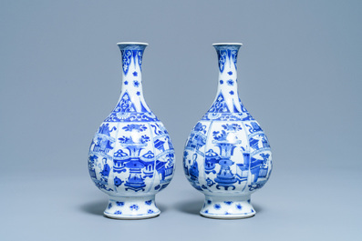 A pair of Chinese blue and white bottle vases, Kangxi