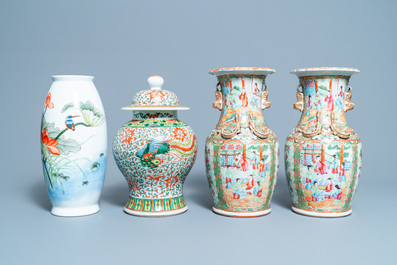 Six Chinese famille rose vases and various wooden stands and covers, 19/20th C.
