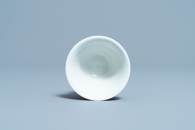 A Chinese monochrome sang de boeuf-glazed wine cup, 19/20th C.