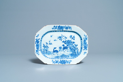 Four Chinese blue and white octagonal 'deer' dishes, Qianlong