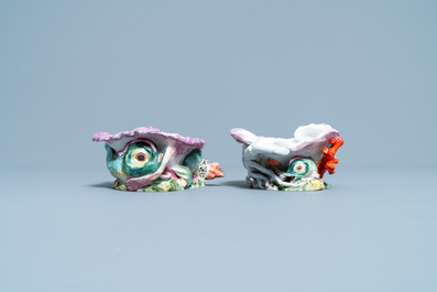 Deux salerons en forme de coquillages en porcelaine de Chelsea, Angleterre, 18&egrave;me