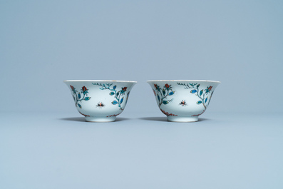 A pair of Chinese Dutch-decorated 'parrot' bowls, Kangxi