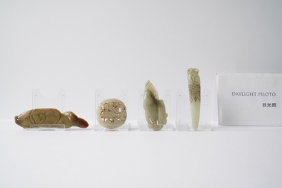 A collection of Chinese jade and hardstone carvings, Qing and later