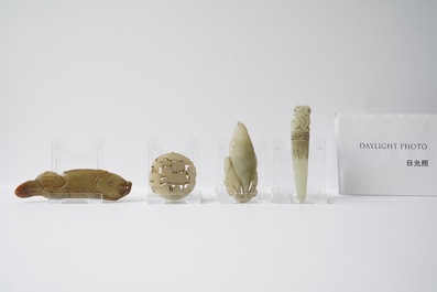 A collection of Chinese jade and hardstone carvings, Qing and later