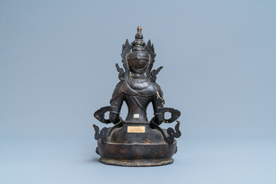 Une figure de Bouddha Amitayus en bronze, Sino-Tibet, 19&egrave;me