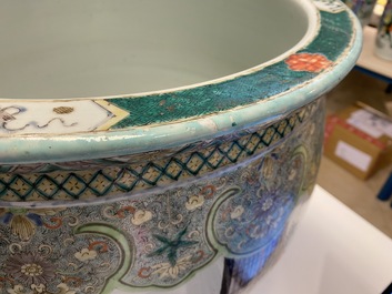 A large Chinese famille verte fish bowl, 19th C.