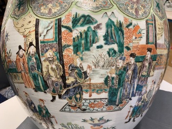 A large Chinese famille verte fish bowl, 19th C.