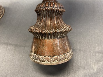 A pair of Tibetan silvered copper alloy altar bowls, 19/20th C.