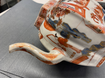 A pair of very large Chinese Imari-style teapots and covers, Kangxi