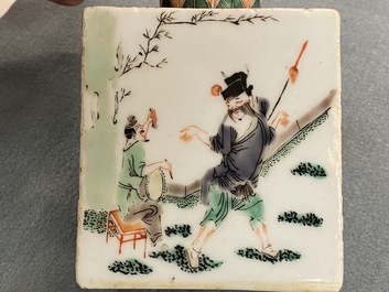 Een Chinese famille verte theebus, Kangxi