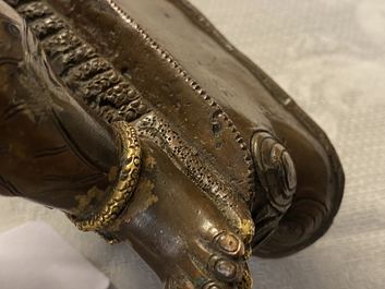 Une figure de Vajrapani en bronze dor&eacute;, Sino-Tibet, 17/18&egrave;me