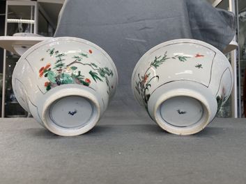 A pair of Chinese famille verte bowls, Kangxi