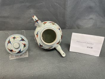 A Chinese wucai 'dragon' teapot and cover, Republic