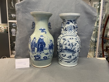 Deux vases en porcelaine de Chine en bleu et blanc sur fond c&eacute;ladon, 19&egrave;me