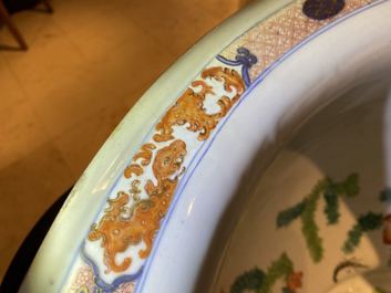 A large Chinese Imari-style fish bowl, Kangxi
