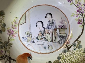 A large Chinese qianjiang cai bowl with a scholar and her student, 19/20th C.