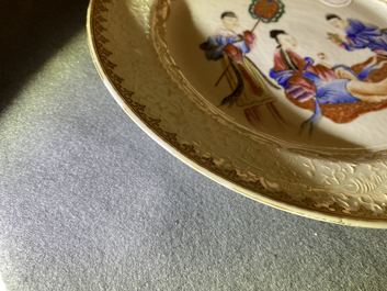 A Chinese famille rose bianco sopra bianco plate, Qianlong