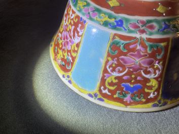 Neuf pi&egrave;ces en porcelaine de Chine Bencharong pour le march&eacute; thai, 19&egrave;me