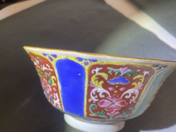 Neuf pi&egrave;ces en porcelaine de Chine Bencharong pour le march&eacute; thai, 19&egrave;me