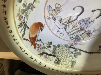 A large Chinese qianjiang cai bowl with a scholar and her student, 19/20th C.