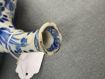 A Chinese blue and white two-spouted oil and vinegar bottle, Kangxi