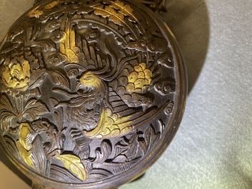 A Chinese gold-splashed bronze 'phoenix' vase, Qianlong mark, 18/19th C.