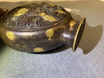 A Chinese gold-splashed bronze 'phoenix' vase, Qianlong mark, 18/19th C.