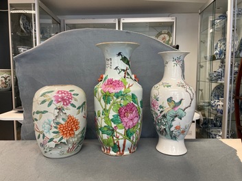 Five Chinese qianjiang cai, famille rose and celadon vases, 19/20th C.