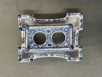 A large blue and white Delft-style inkwell, Nurnberg faience, Germany, 18th C.