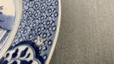 Un service en porcelaine de Chine en bleu et blanc &agrave; d&eacute;cor de sc&egrave;nes de chasse, 18/19&egrave;me