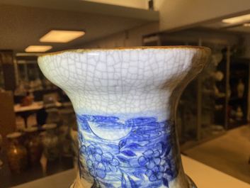 A pair of Chinese blue and white Nanking crackle-glazed vases, 19th C.