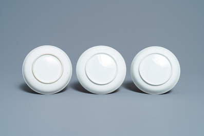 Six fine Chinese famille rose 'Mandarin' cups and saucers, Qianlong