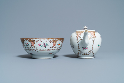 Een Chinees famille rose 12-delig theeservies voor de Europese markt, Qianlong