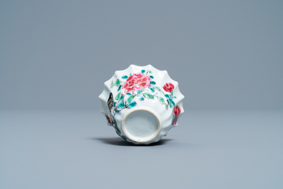 A lobed Chinese famille rose 'rooster' cup and saucer, Yongzheng