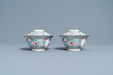 A pair of Chinese famille rose 'rooster' bowls and covers, Yongzheng