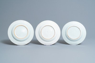 Acht diverse Chinese blauw-witte, famille rose en verte schotels, Kangxi en later
