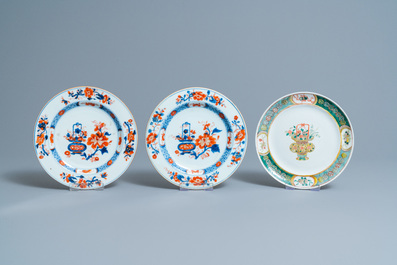 Acht diverse Chinese blauw-witte, famille rose en verte schotels, Kangxi en later