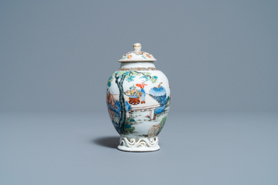 A fine Chinese famille rose tea caddy and cover, Yongzheng
