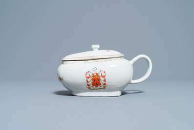 Een Chinese sauskom met het wapen van Ross of Balnagowan voor de Schotse markt, Qianlong